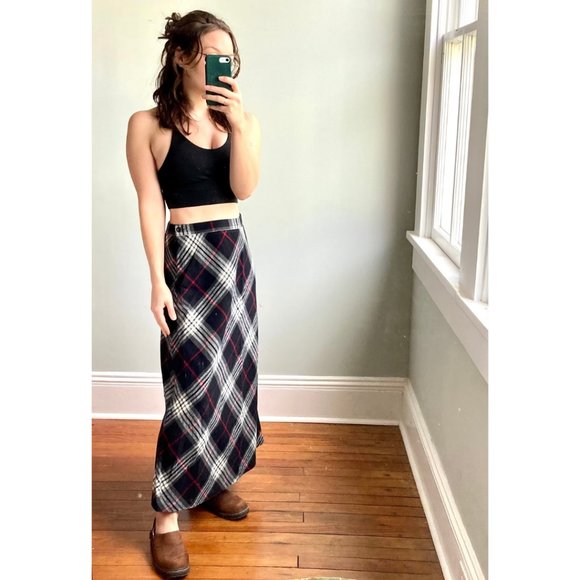 Vintage 90s Y2K Grunge Plaid Black Wool Punk Preppy Streetwear Maxi Skirt 12 - Picture 3 of 8